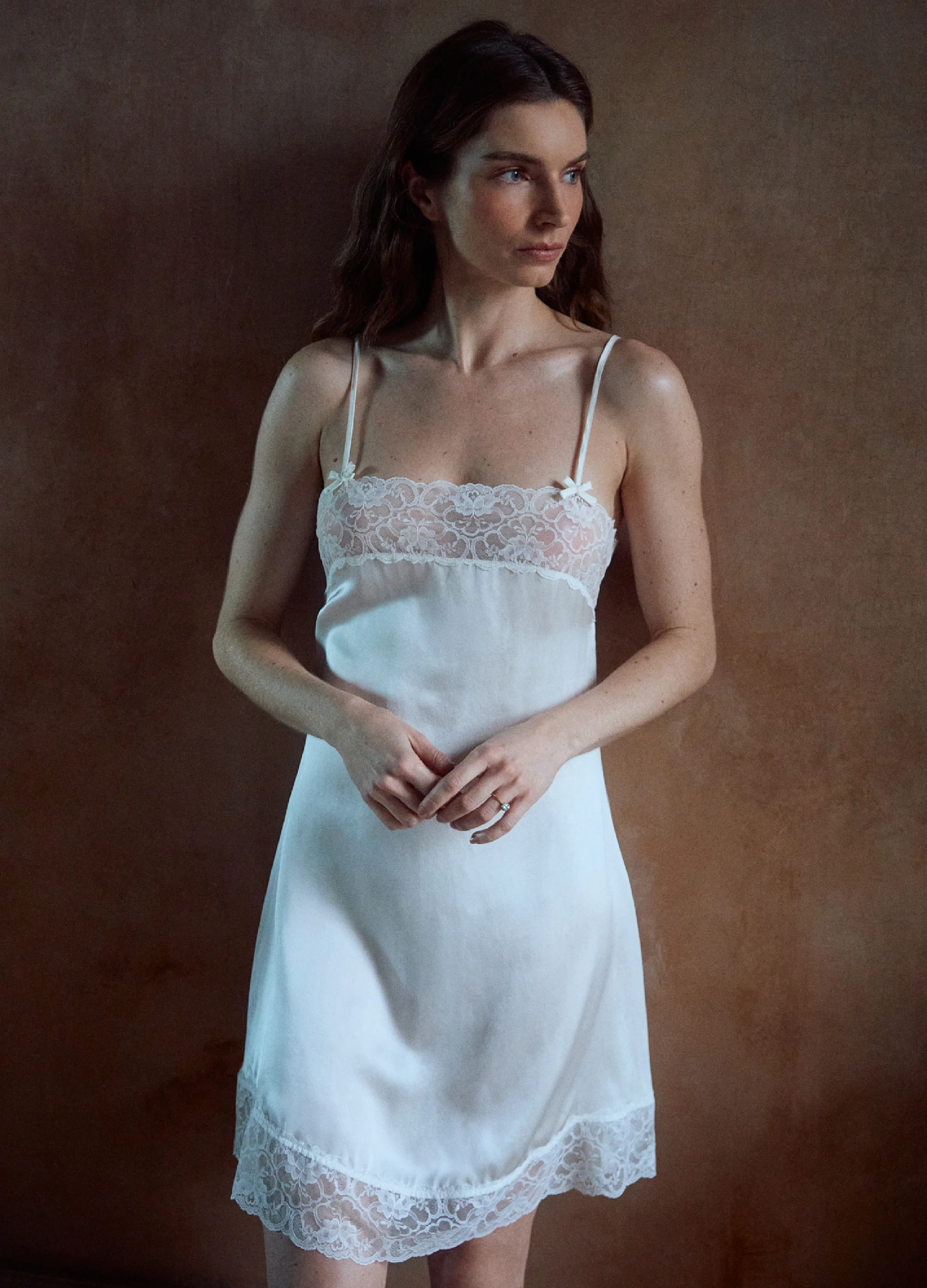 Elizabeth - Ivory - Image 4